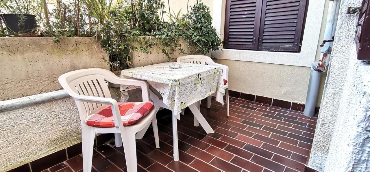 Apartments And Room Pergola Ровинь Экстерьер фото
